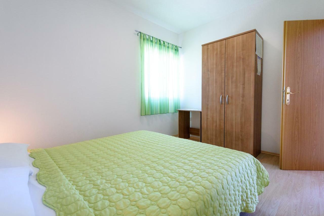 Apartmani Beran เซเกต วรันยีชา ภายนอก รูปภาพ