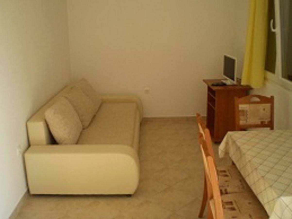 Apartmani Beran เซเกต วรันยีชา ภายนอก รูปภาพ
